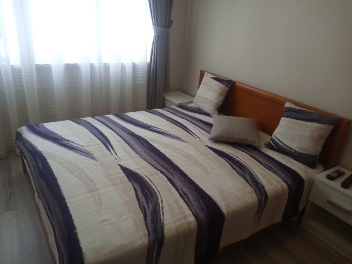 Sweet Home Burgas Bagian luar foto